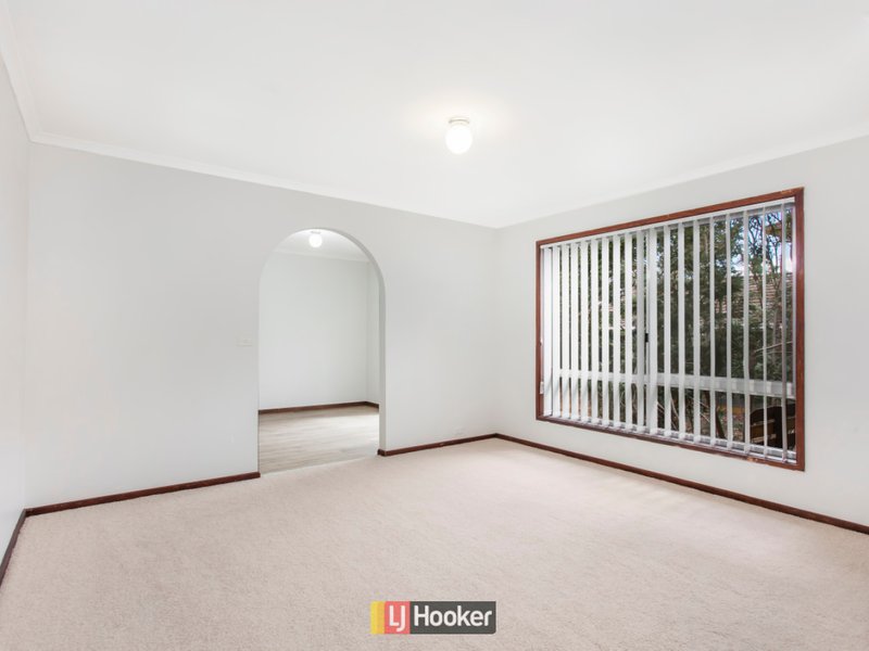 Photo - 34 Lightfoot Crescent, Florey ACT 2615 - Image 4