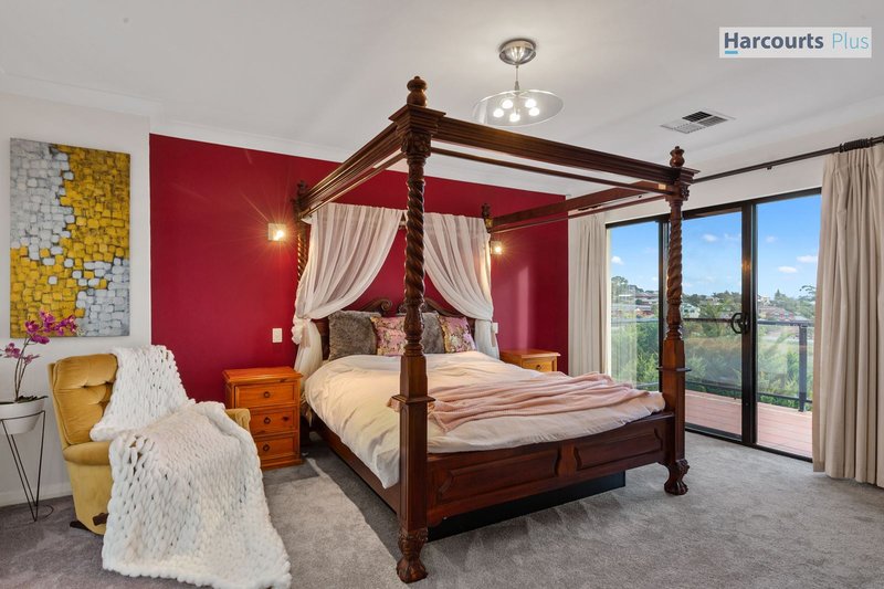 Photo - 34 Lighthouse Drive, Hallett Cove SA 5158 - Image 19