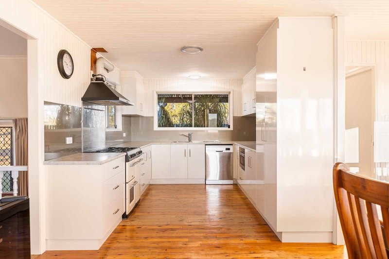 Photo - 34 Lipp Road, East Greenmount QLD 4359 - Image 2