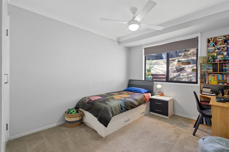 Photo - 34 Lissadell Street, Shailer Park QLD 4128 - Image 11