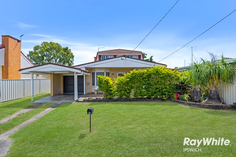 Photo - 34 Logan Street, North Booval QLD 4304 - Image 2