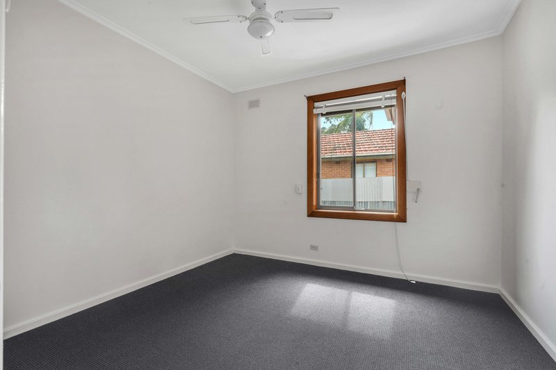 Photo - 34 Longbridge Road, Davoren Park SA 5113 - Image 5