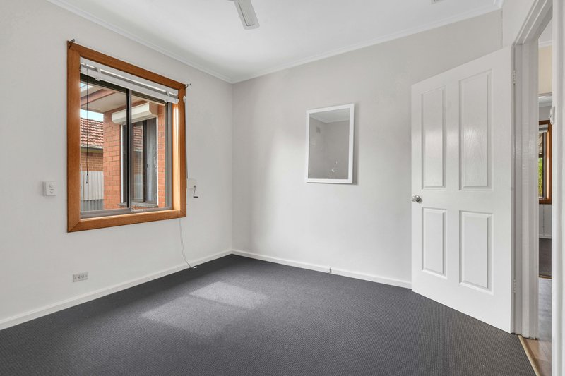 Photo - 34 Longbridge Road, Davoren Park SA 5113 - Image 6