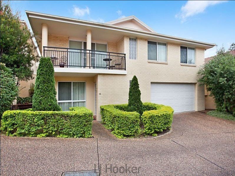 3/4 Louisa Avenue, Highfields NSW 2289