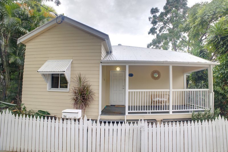 Photo - 34 Lowry Street, North Ipswich QLD 4305 - Image 3