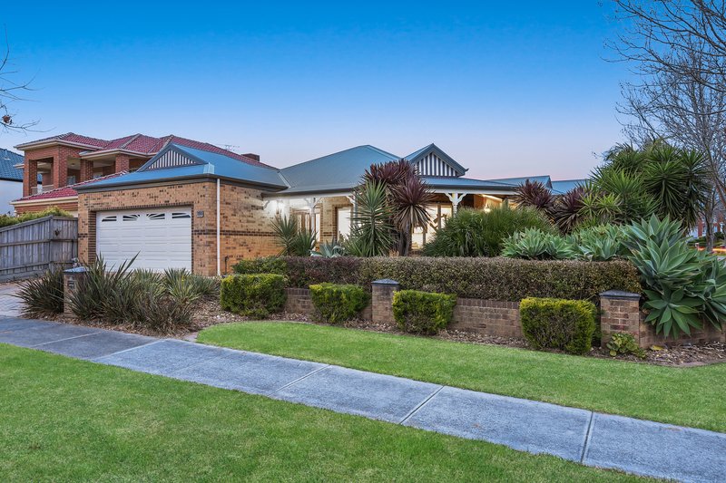 34 Loxley Boulevard, Narre Warren South VIC 3805