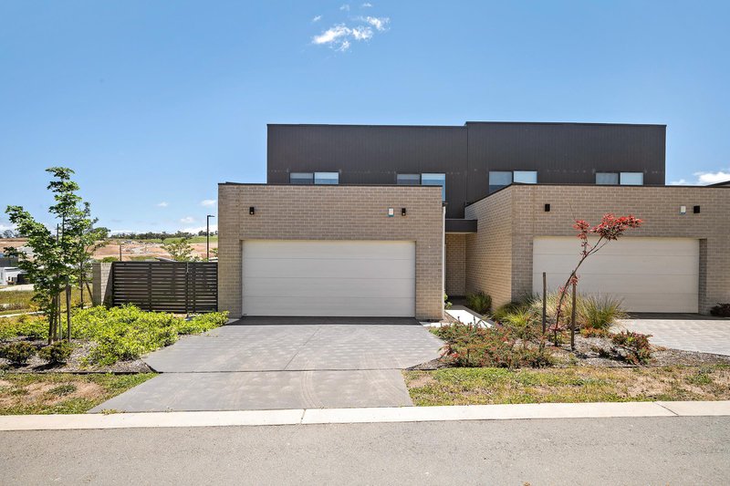 3/4 Lucy Cassidy Lane, Whitlam ACT 2611