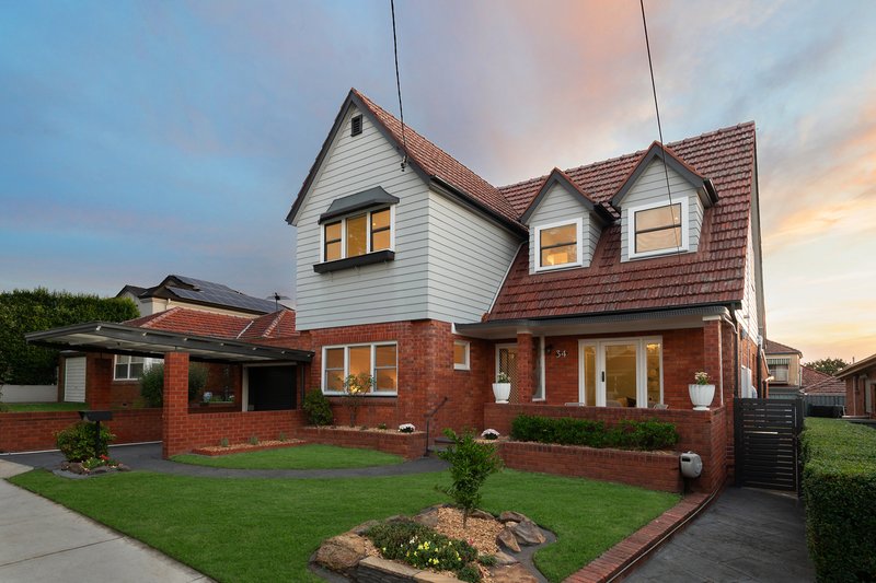 Photo - 34 Macdonald Crescent, Bexley North NSW 2207 - Image 1