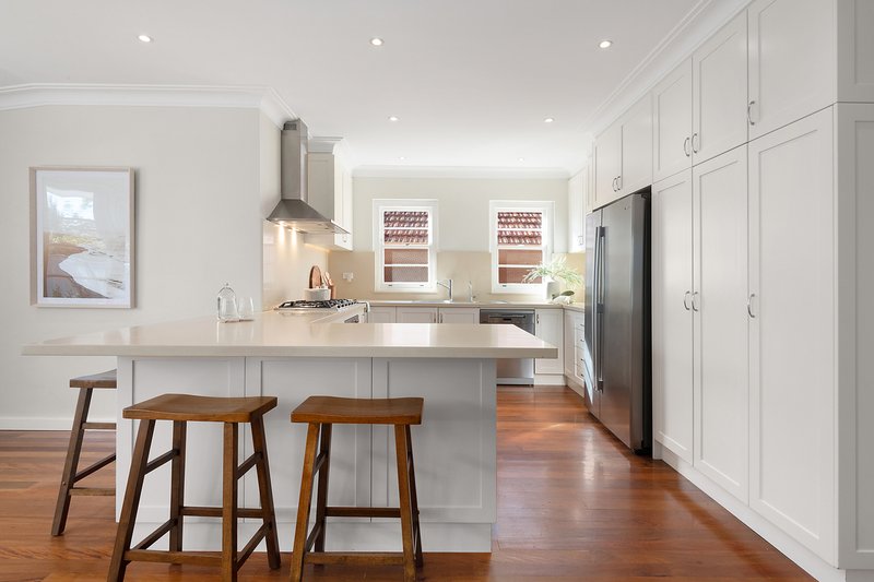 Photo - 34 Macdonald Crescent, Bexley North NSW 2207 - Image 4