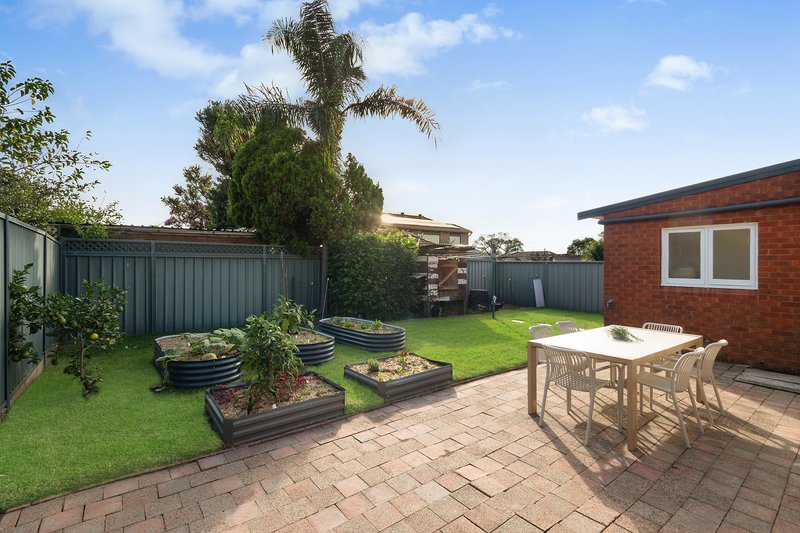 Photo - 34 Macdonald Crescent, Bexley North NSW 2207 - Image 13