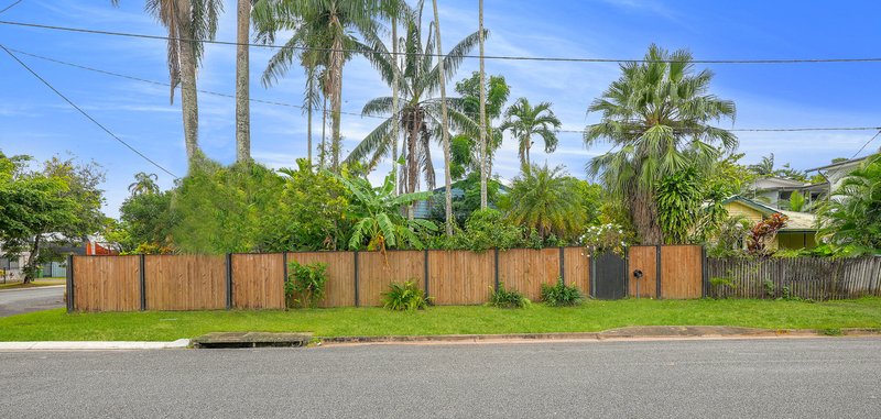 Photo - 34 Macilwraith Street, Manoora QLD 4870 - Image 19