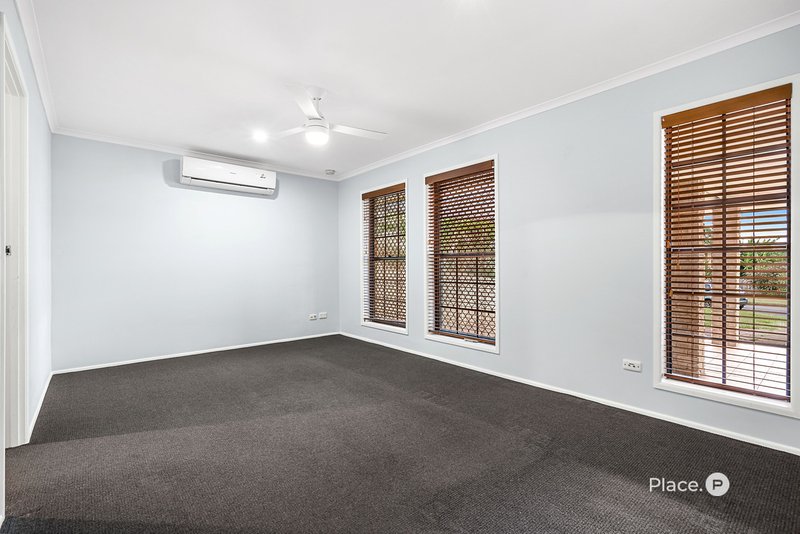 Photo - 34 Mackerel Street, Manly West QLD 4179 - Image 4