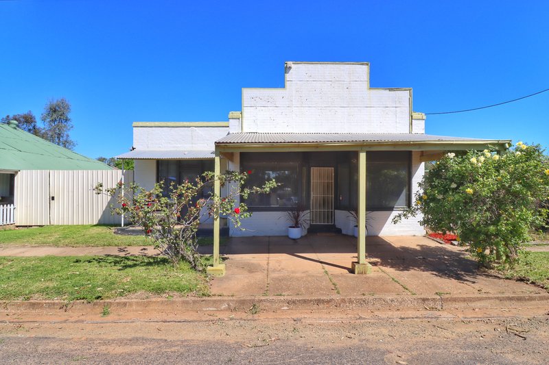 34 Main Street, Gooloogong NSW 2805