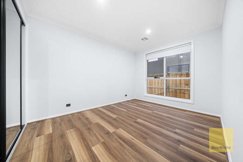 Photo - 34 Majorelle Boulevard, Wollert VIC 3750 - Image 8
