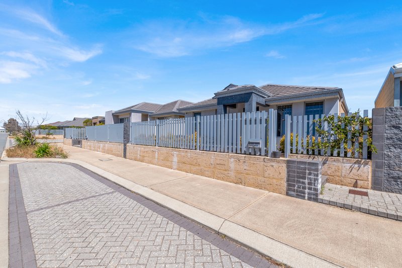 Photo - 34 Mallina Crescent, Golden Bay WA 6174 - Image 2