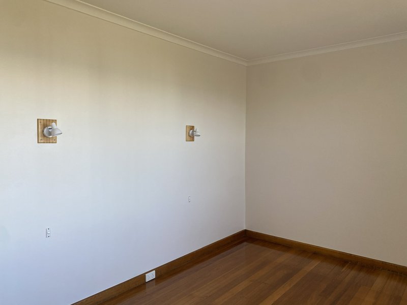 Photo - 34 Malunna Crescent, Parklands TAS 7320 - Image 5