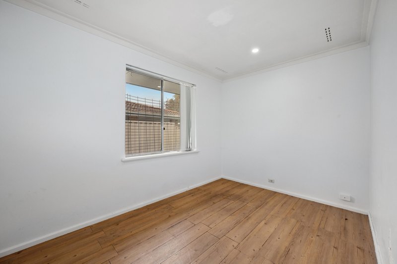 Photo - 34 Manning Road, Cannington WA 6107 - Image 24