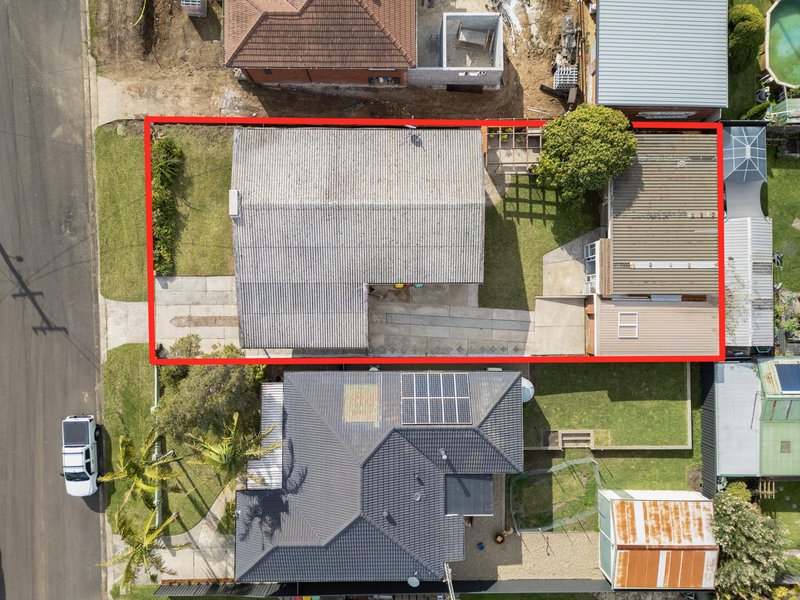 Photo - 34 Marchant Crescent, Mount Warrigal NSW 2528 - Image 20