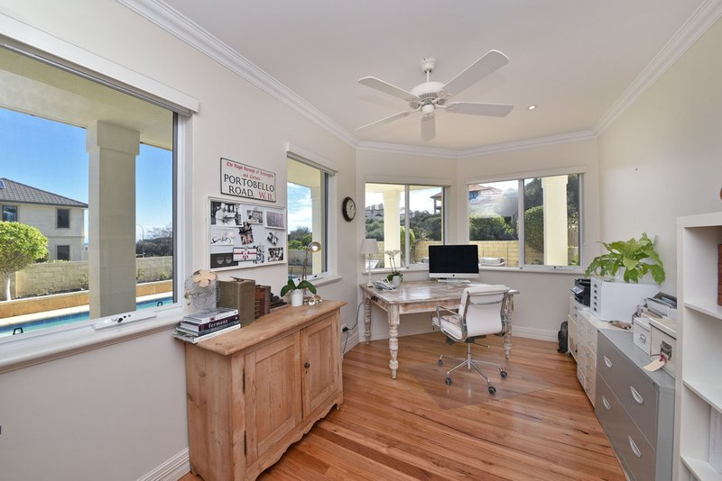 Photo - 34 Mariners View, Mindarie WA 6030 - Image 3