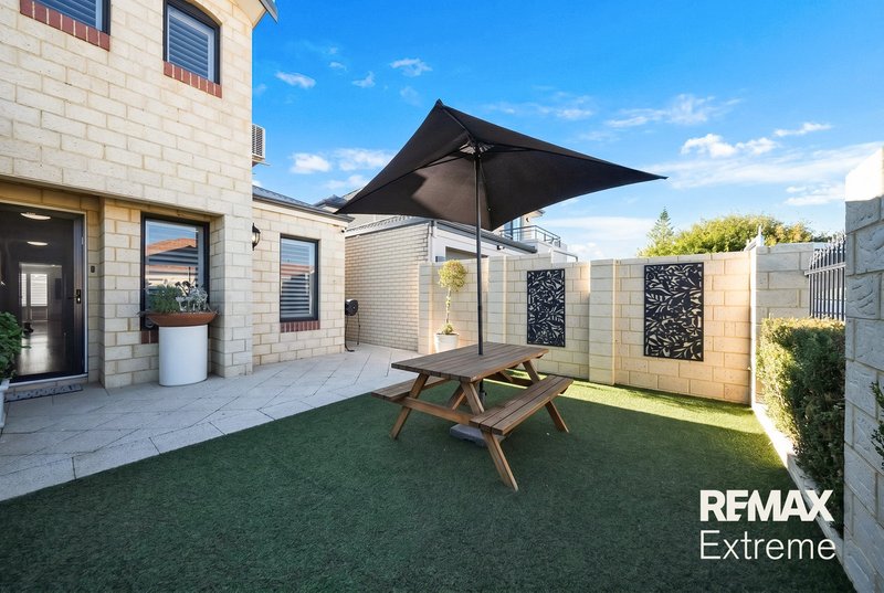 Photo - 34 Masthead Close, Jindalee WA 6036 - Image 6