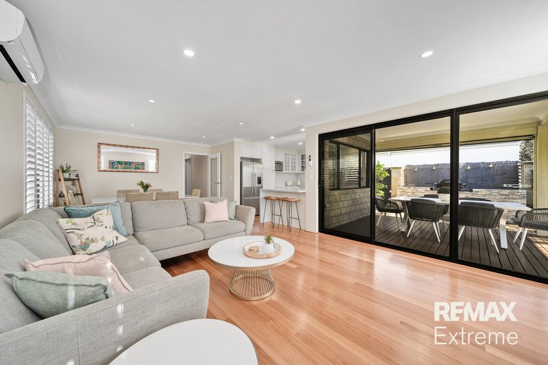 Photo - 34 Masthead Close, Jindalee WA 6036 - Image 16