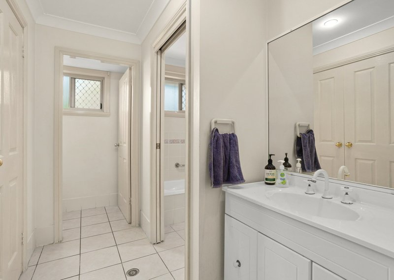 Photo - 34 Medowie Road, Old Bar NSW 2430 - Image 12