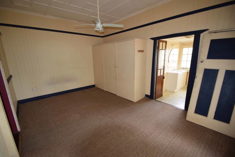 Photo - 34 Middle Street, Esk QLD 4312 - Image 4