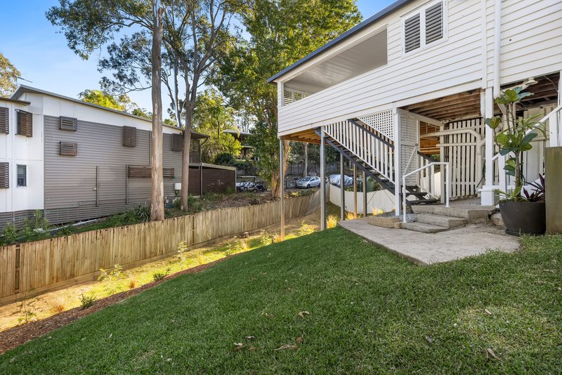 Photo - 34 Milpera Street, Ashgrove QLD 4060 - Image 15