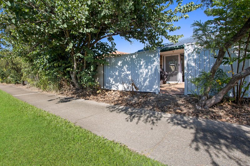 Photo - 34 Mojave Drive, Burleigh Waters QLD 4220 - Image 15