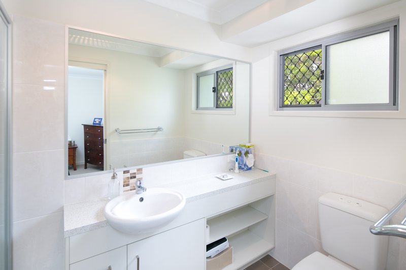 Photo - 3/4 Moore Street, Victoria Point QLD 4165 - Image 3