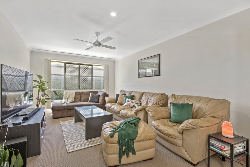 Photo - 34 Morinda Circuit, Noosaville QLD 4566 - Image 6