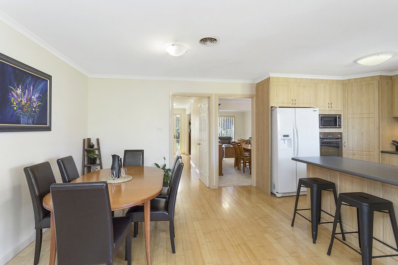 Photo - 34 Mt Warning Crescent, Palmerston ACT 2913 - Image 3