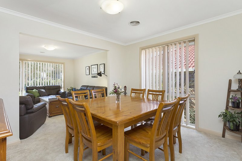 Photo - 34 Mt Warning Crescent, Palmerston ACT 2913 - Image 7