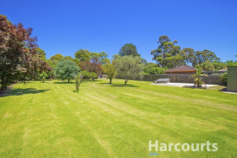 Photo - 34 Murray Crescent, Rowville VIC 3178 - Image 3