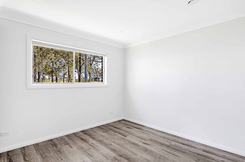 Photo - 34 Mustang Avenue, Box Hill NSW 2765 - Image 14