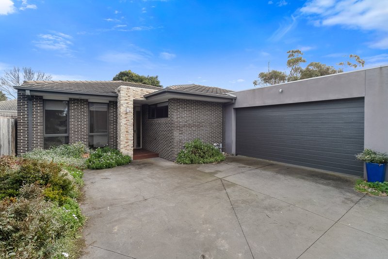 3/4 Myola Street, Carrum VIC 3197