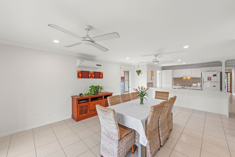 Photo - 34 Myrtle Avenue, Ormeau QLD 4208 - Image 3