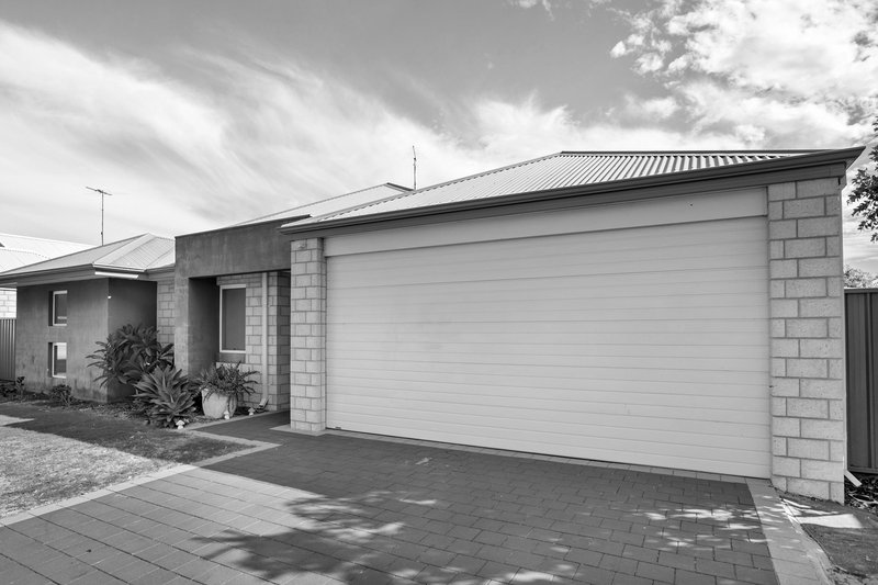 34 Nairn Road, Coodanup WA 6210