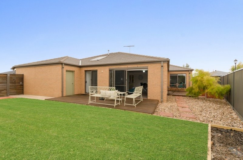 Photo - 34 Nankeen Avenue, Lara VIC 3212 - Image 9