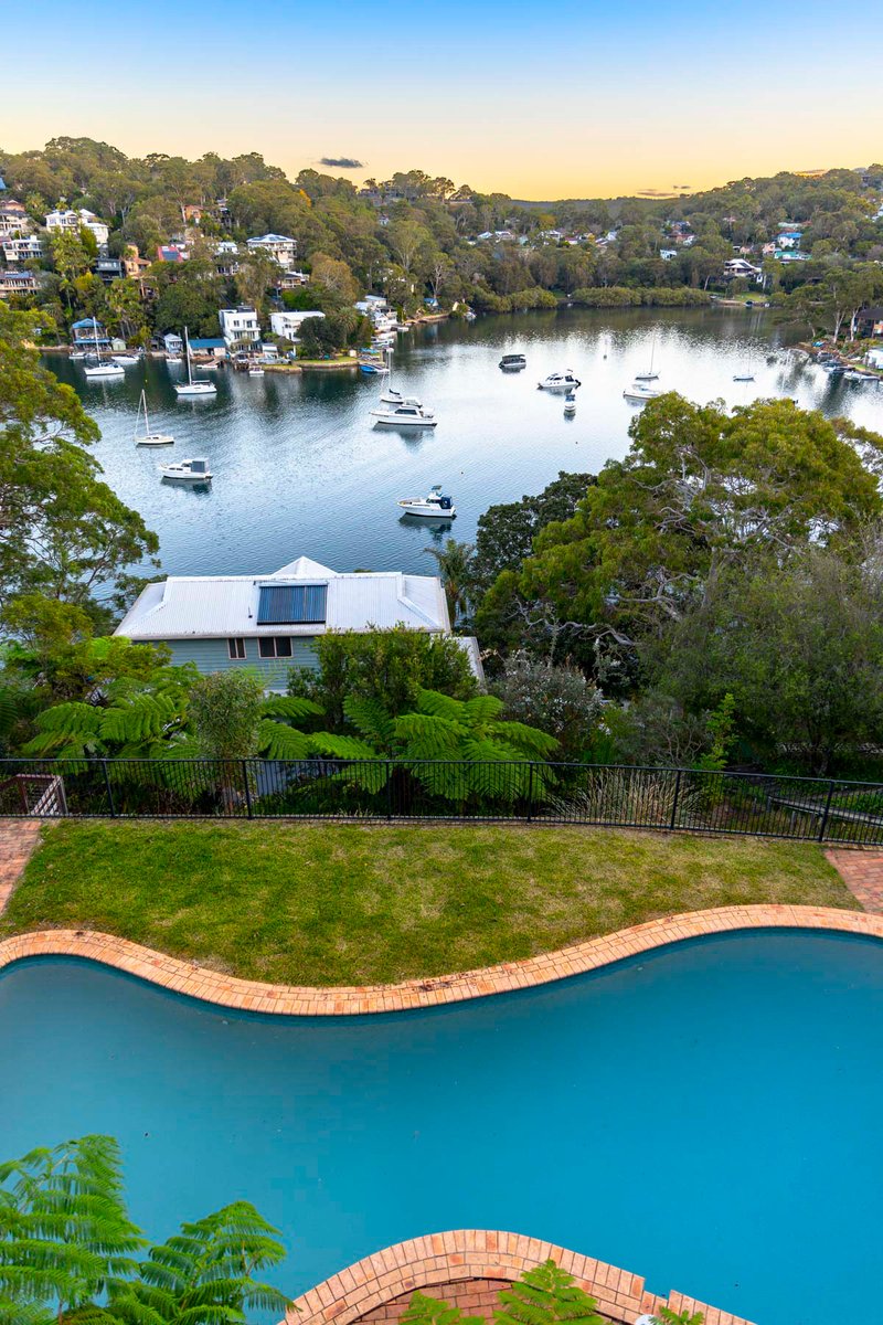Photo - 34 Naranganah Avenue, Gymea Bay NSW 2227 - Image 15