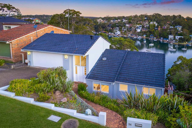 Photo - 34 Naranganah Avenue, Gymea Bay NSW 2227 - Image 25