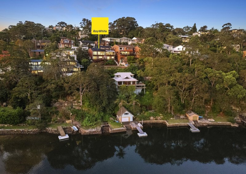 Photo - 34 Naranganah Avenue, Gymea Bay NSW 2227 - Image 26
