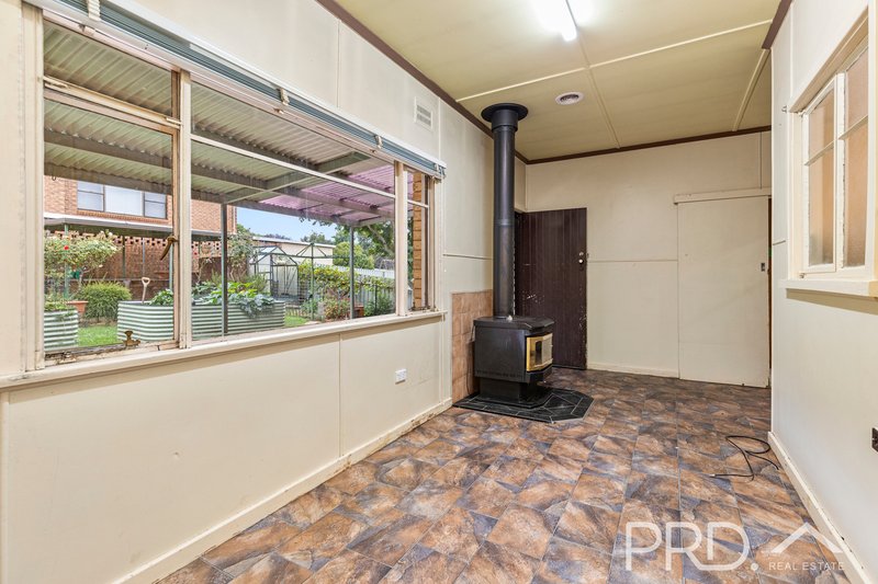 Photo - 34 Nellis Street, Batlow NSW 2730 - Image 11