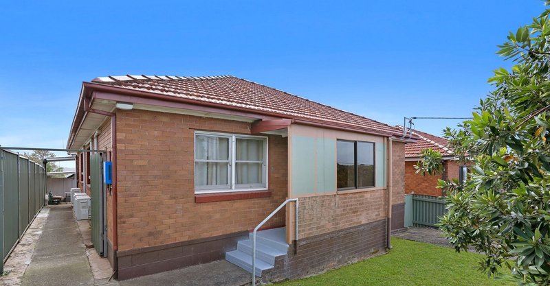 Photo - 34 Newcastle Street, Cringila NSW 2502 - Image 8