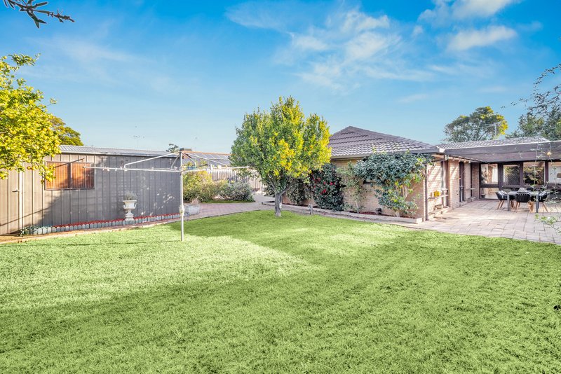 Photo - 34 Nightingale Drive, Werribee VIC 3030 - Image 17