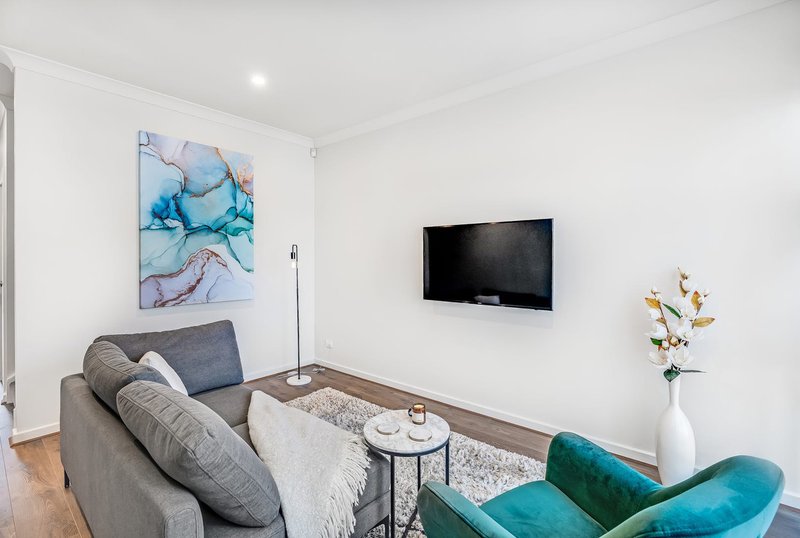 Photo - 34 Norman Road, West Lakes SA 5021 - Image 5