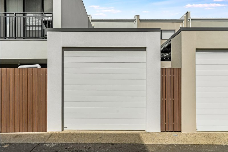 Photo - 34 Norman Road, West Lakes SA 5021 - Image 15
