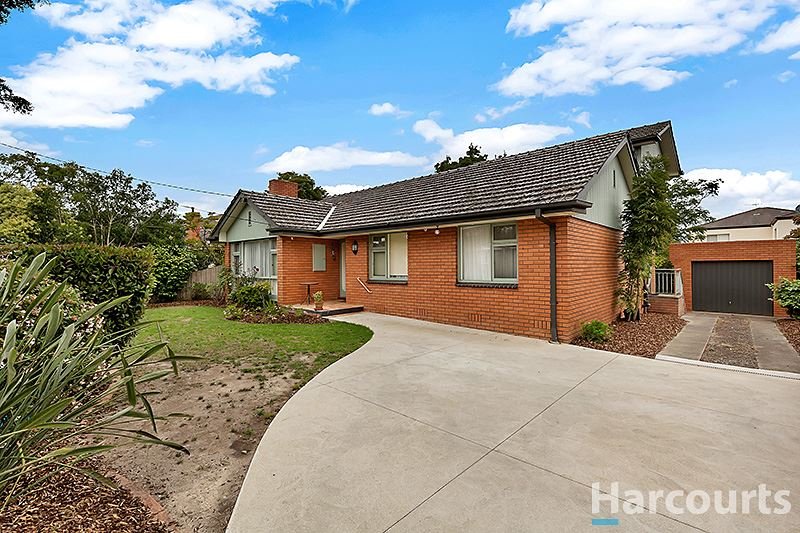 Photo - 34 Nottingham Street, Glen Waverley VIC 3150 - Image 3