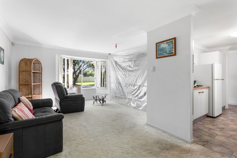 Photo - 34 Nottingham Street, Kippa-Ring QLD 4021 - Image 2