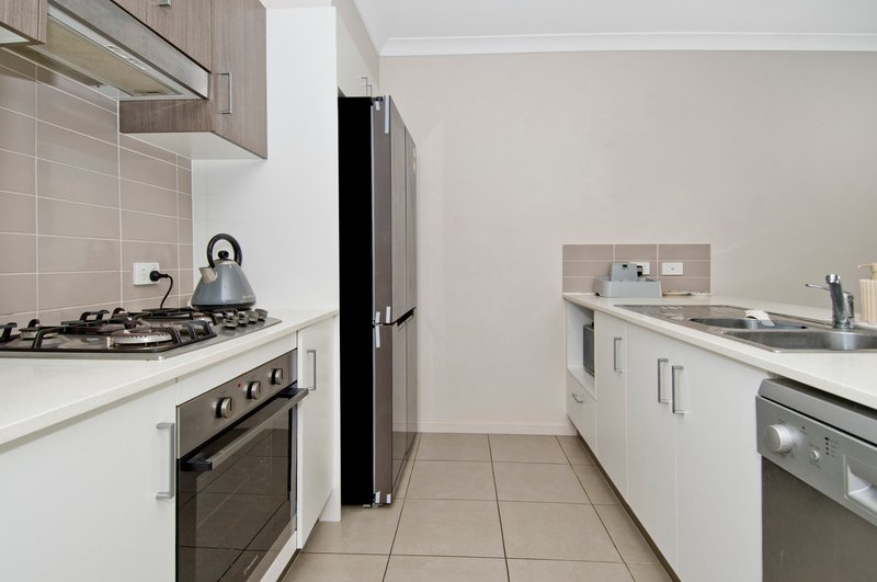 Photo - 34 Nova Street, Waterford QLD 4133 - Image 10